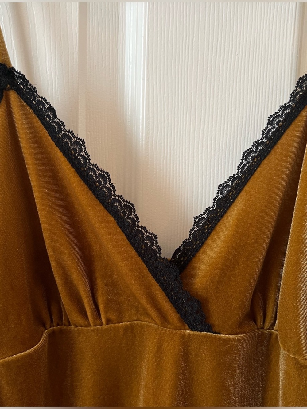 Forever 21 Amber Y2K Velour Dress with Lace Trim, Size Medium